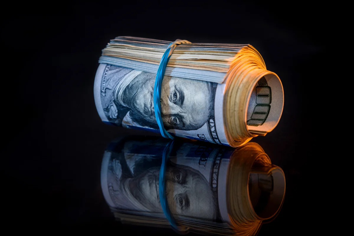 Hawkish Fed Signals: USD Outlook and Impact on FX Markets